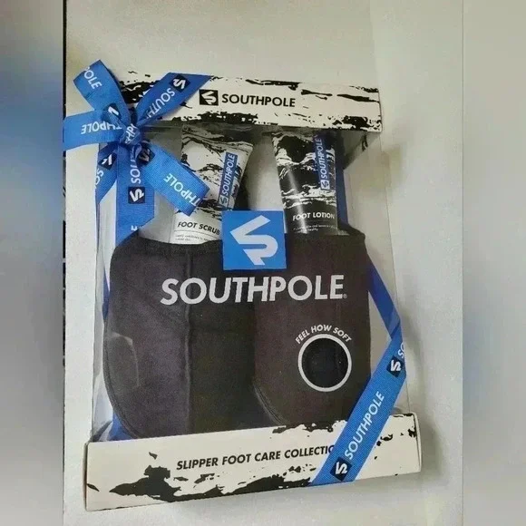 Slipper Foot Collection - Picture 1 of 8